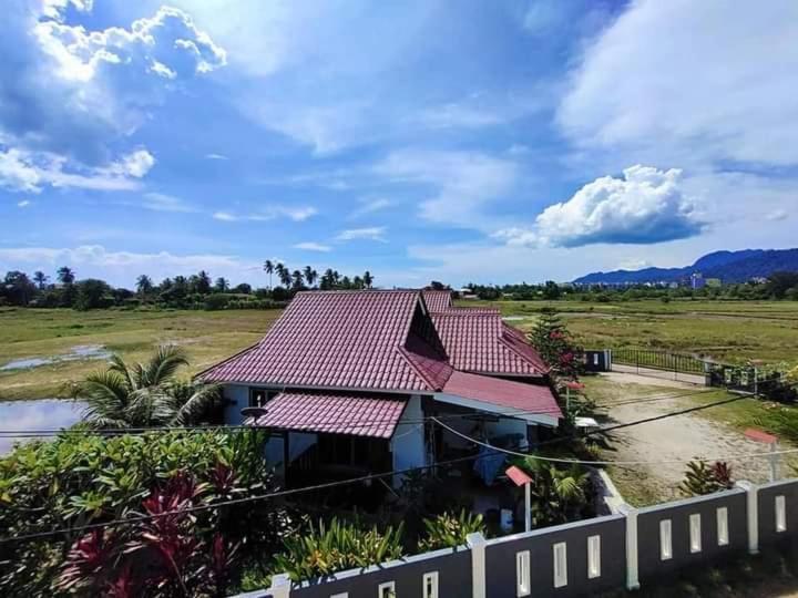 Langkawi Homestay Bunga Padi Kuah Buitenkant foto